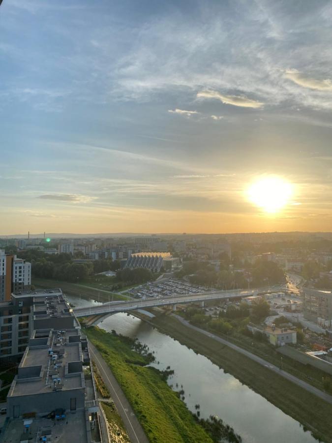 Capital Towers Splendor Apartment Rzeszów Exterior foto
